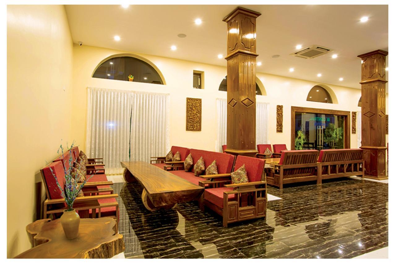 81 Central Hotel Nyaungshwe Township Exterior photo